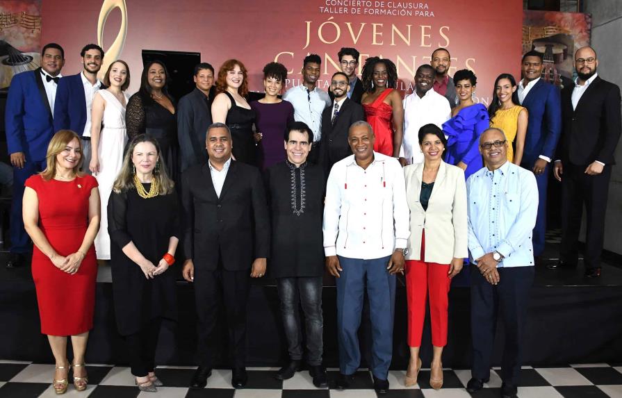 Fundación Sinfonía realiza concierto de clausura del “Taller para Jóvenes Cantantes”