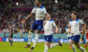 Inglaterra despacha 3-0 a Gales y se clasifica como primero
