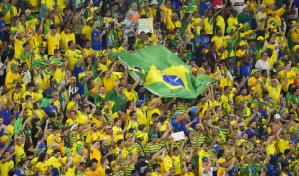 Brasileños celebran en Doha y Río de Janeiro el pase a octavos