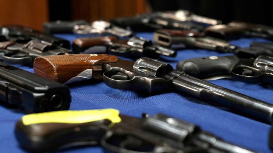 Condenan a un expolicía a 25 años de cárcel por robar 125 armas en Puerto Rico Condenan a un expolicía a 25 años de cárcel por robar 125 armas en Puerto Rico