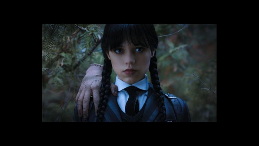 Merlina: mira cómo se rodaron las escenas de Dedos