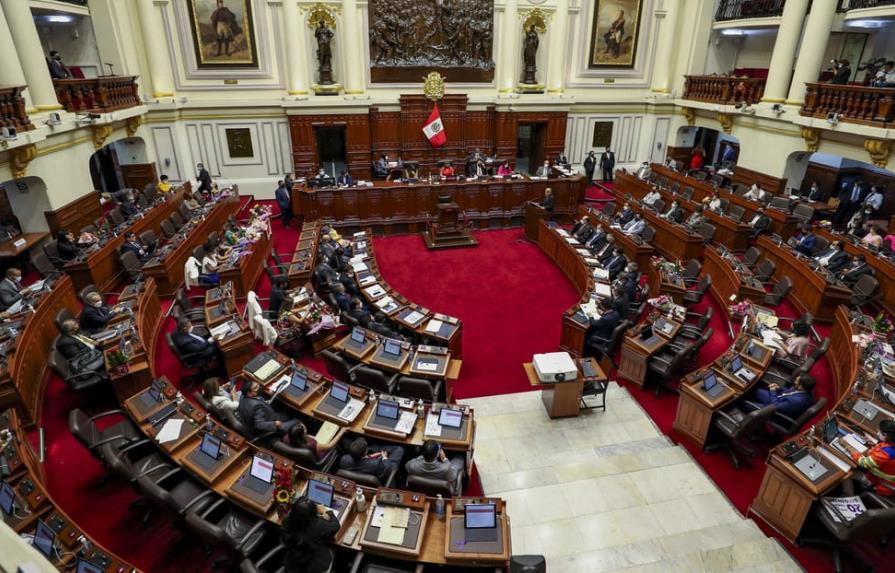 Congreso de Perú aprueba debatir nuevamente destitución de Castillo
