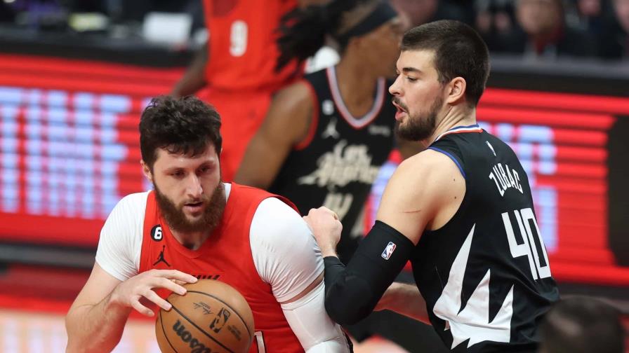 VIDEO | Powell anota 32, los Clippers remontan ante Blazers