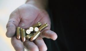 Encuentran medio millón de balas y un explosivo en almacén de sur de Florida