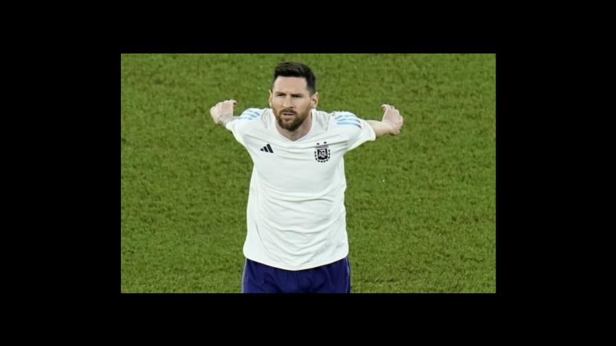 Canelo rectifica; pide perdón a Messi tras amenaza luego de la derrota de México