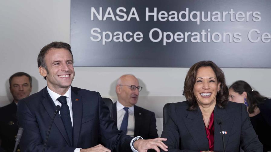 Macron y Harris sellan en la NASA una nueva era de cooperación en el espacio Macron y Harris sellan en la NASA una nueva era de cooperación en el espacio
