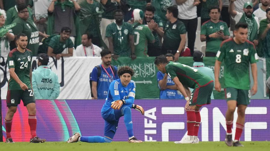 México vence a Arabia Saudí, pero dice adiós al Mundial