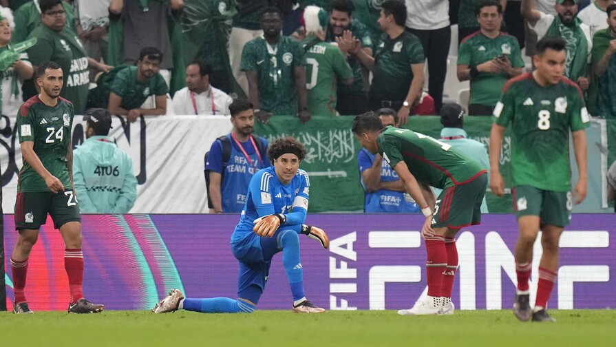 Guillermo Ochoa encabeza nómina mundialista de México y va por el récord de seis Copas Guillermo Ochoa encabeza nómina mundialista de México y va por el récord de seis Copas