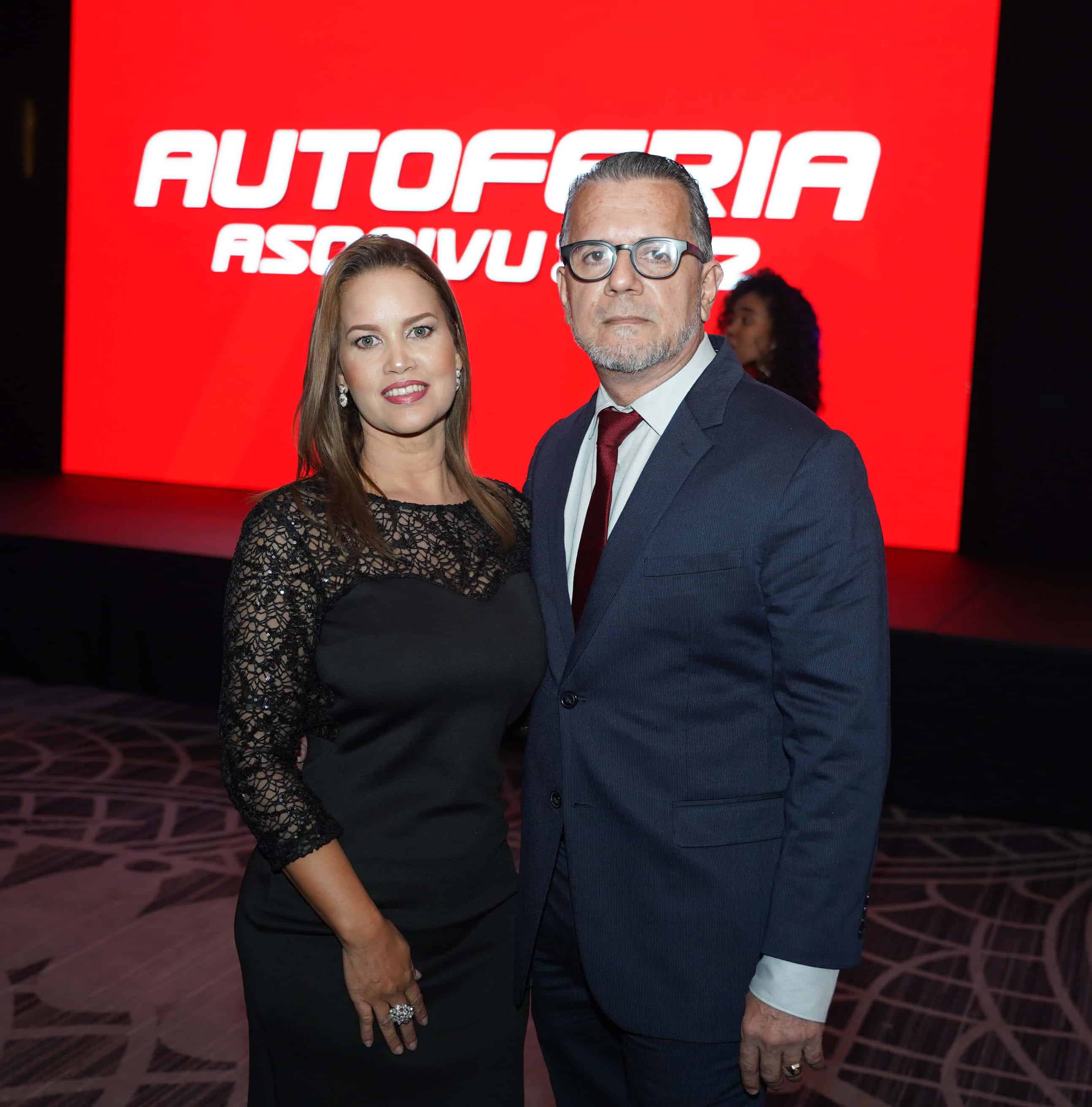 Escarlet Batista y Robert Jiménez.