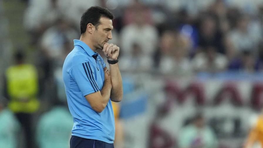 Scaloni critica a la FIFA por el calendario del Mundial