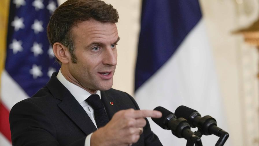 Macron anuncia preservativos gratis para los jóvenes desde 2023