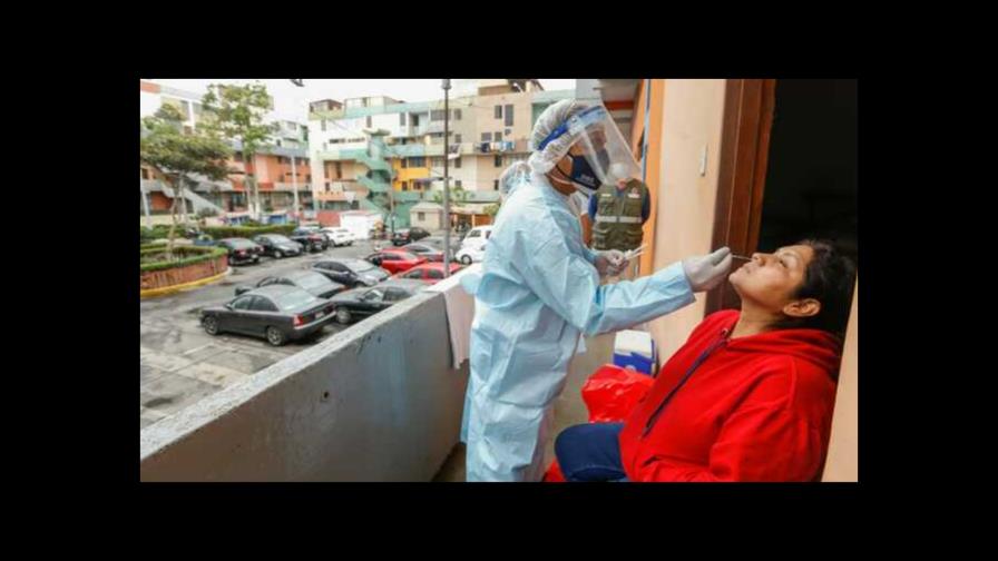 Perú sufre quinta ola de contagios de COVID-19