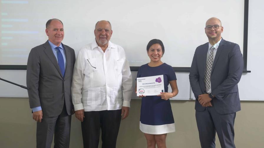 SAS e Intec firman acuerdo para impulsar formación en carreras de alta demanda laboral