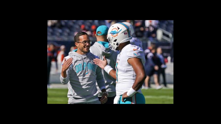 Dolphins visitan a los 49ers para una partida de ajedrez