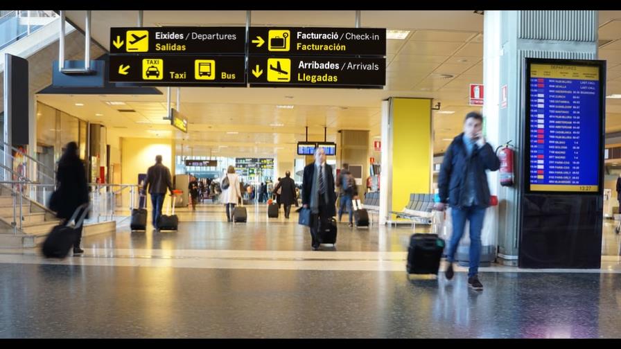 La demanda aérea sigue su recuperación sin volver aún a las cifras de 2019