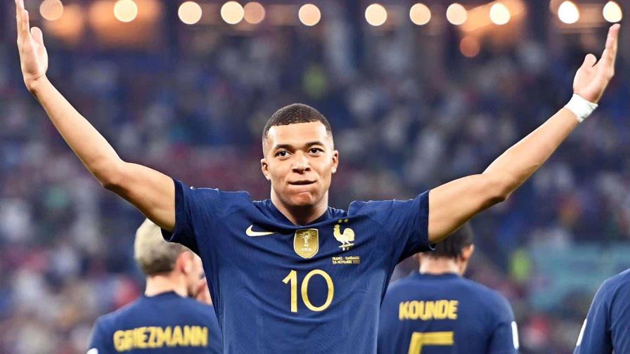Mbappé mete a Francia en octavos del Mundial-2022 y Messi revive a Argentina Mbappé mete a Francia en octavos del Mundial-2022 y Messi revive a Argentina