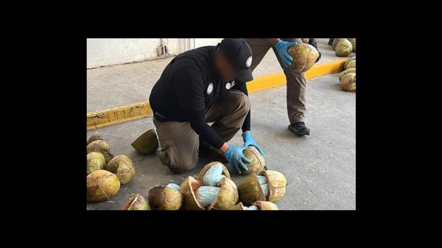 México decomisa 300 kilos de fentanilo en cocos cerca de frontera con EE.UU.