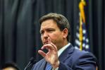 DeSantis es demandado en Florida por el envío de inmigrantes a Massachusetts DeSantis es demandado en Florida por el envío de inmigrantes a Massachusetts
