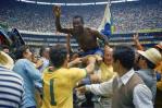 Pelé seguirá hospitalizado por infección respiratoria Pelé seguirá hospitalizado por infección respiratoria