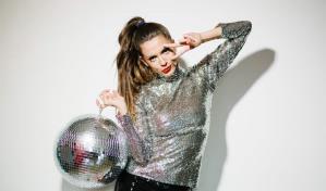 ¿Cómo vestir en la fiesta de Navidad de tu trabajo? Ocho looks para sacarte de dudas