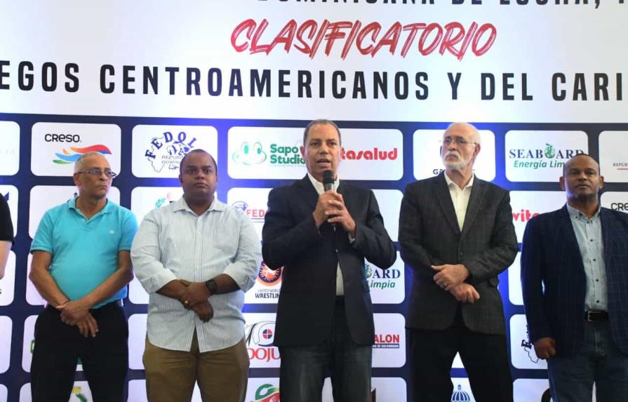 Arranca clasificatorio de Lucha con nuevo presidente del COD presidiendo acto
