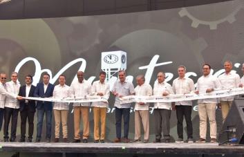 Abinader comienza construcción de tercera planta de generación eléctrica en Manzanillo 