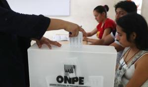 Cierran las urnas de la segunda vuelta de las elecciones regionales en Per&uacute;