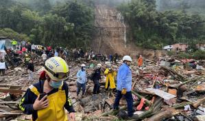 Al menos 3 muertos y 20 personas sepultadas tras deslizamiento en Colombia