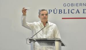 Abinader anuncia Bono Navideño para dos millones de personas