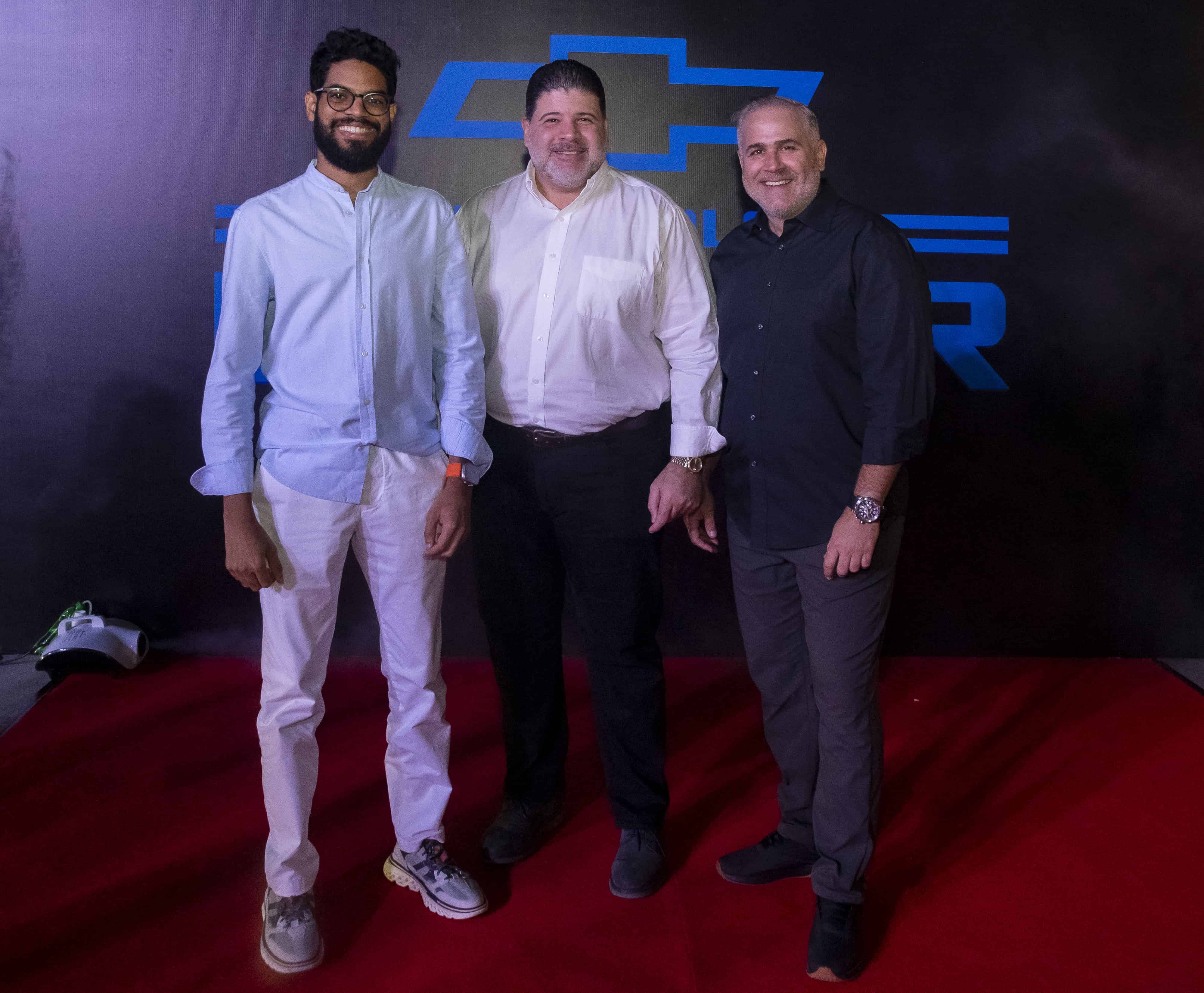 Fernely Lebrón, Harold Abbott y Alfredo Nin.