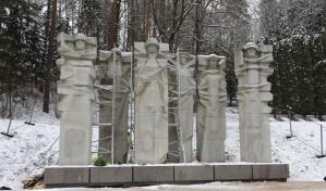 Vilna desmantela monumento soviético pese a oposición de comisión de la ONU