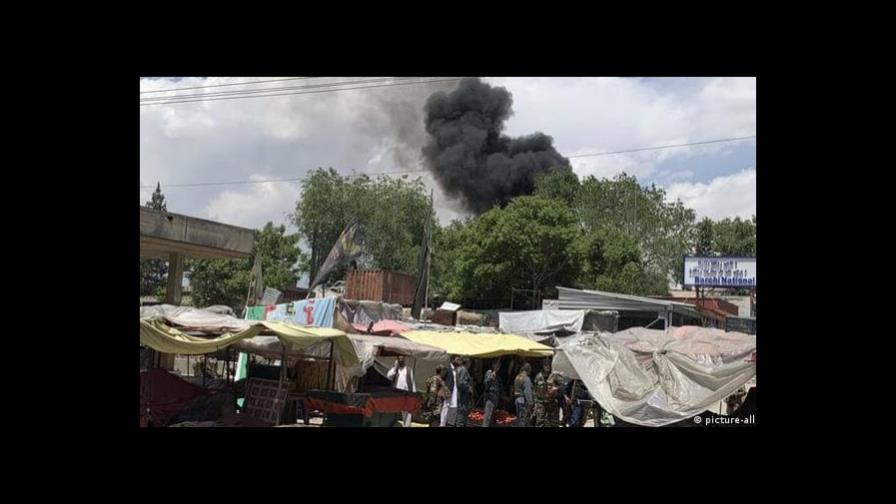 Al menos seis heridos tras un atentado en un mercado de divisas en Afganistán Al menos seis heridos tras un atentado en un mercado de divisas en Afganistán