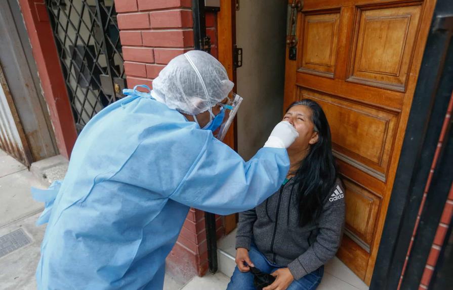 La mayoría de hospitalizados por COVID-19 en Perú no se ha vacunado
