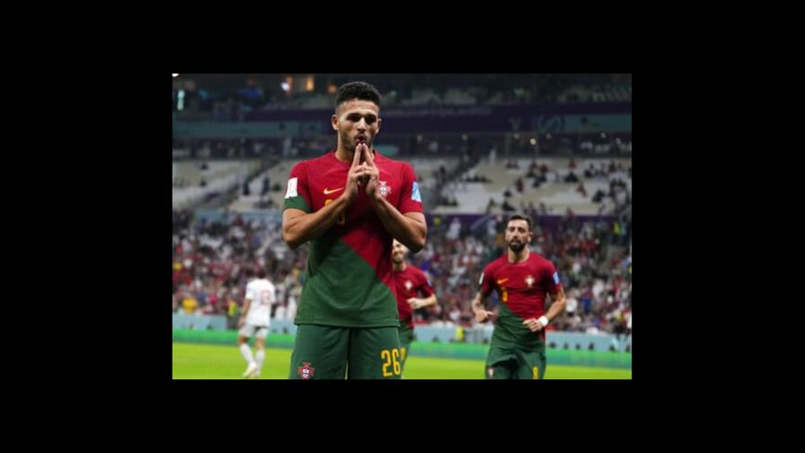 Con Cristiano saliendo de la banca, Portugal arrasa a Suiza y está en cuartos de final