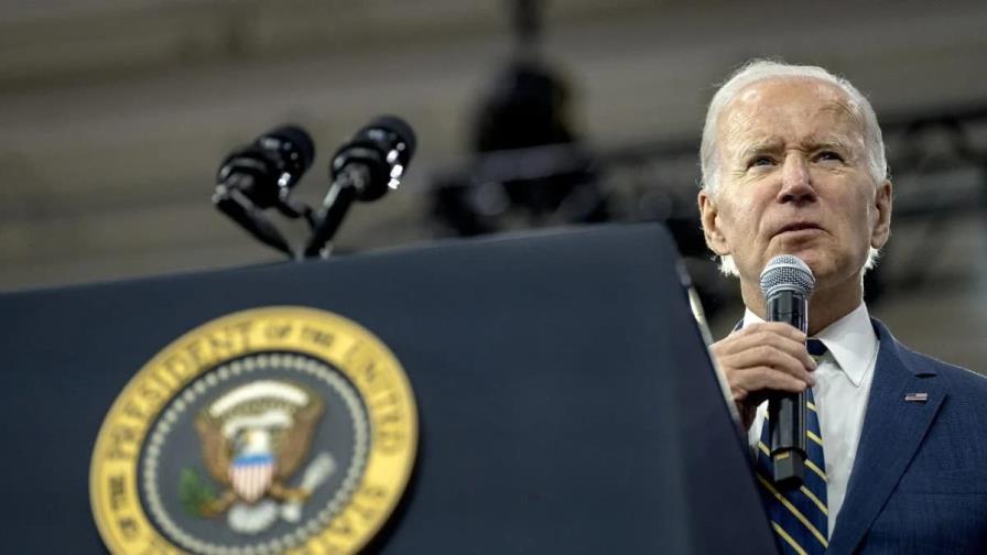 Biden visitará sitio de futura fábrica de chips en Arizona Biden visitará sitio de futura fábrica de chips en Arizona