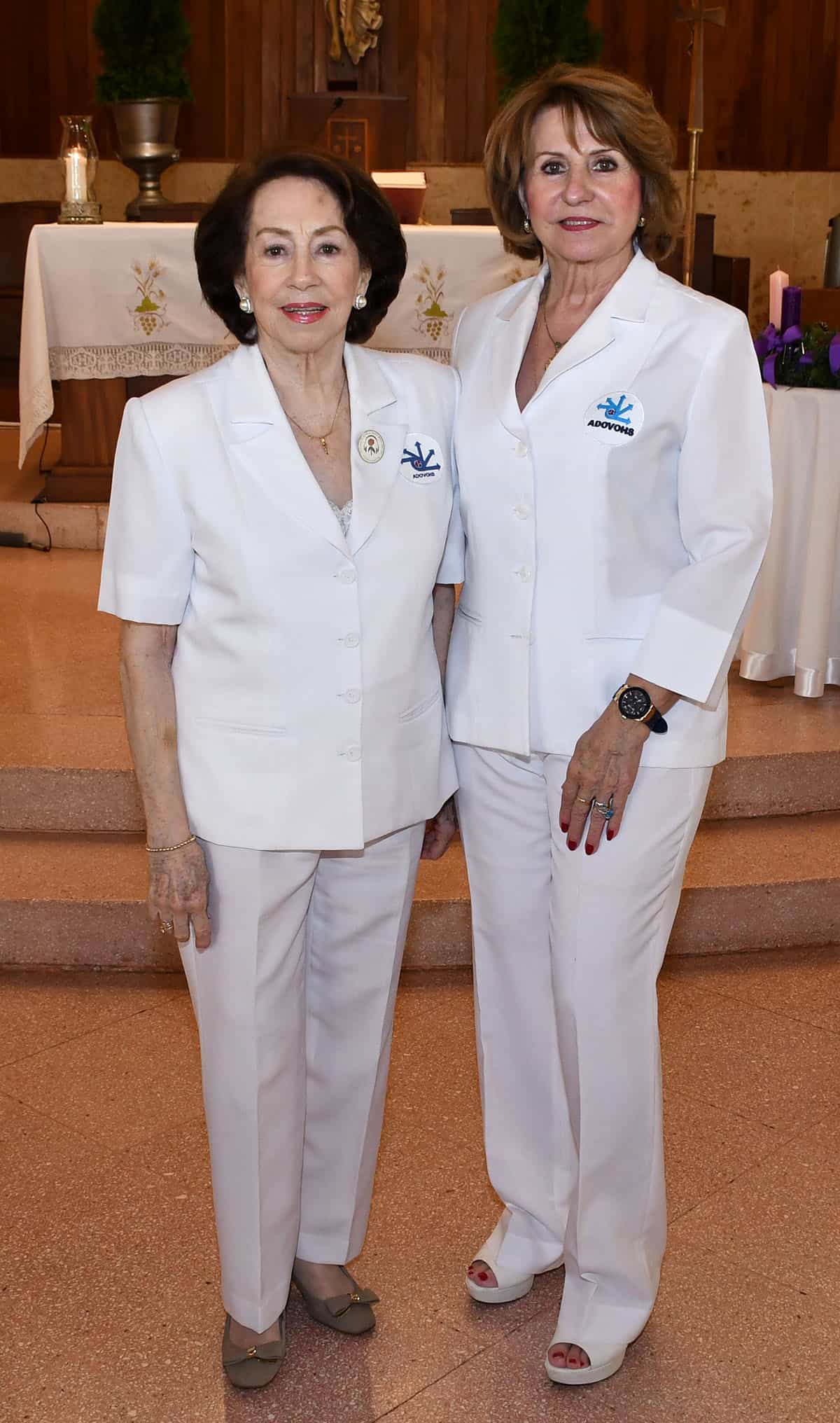 Polita Barceló de Dupy  y Claudia de Rivas.