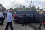 Presidente Abinader asiste al velatorio de Amable Aristy Castro Presidente Abinader asiste al velatorio de Amable Aristy Castro