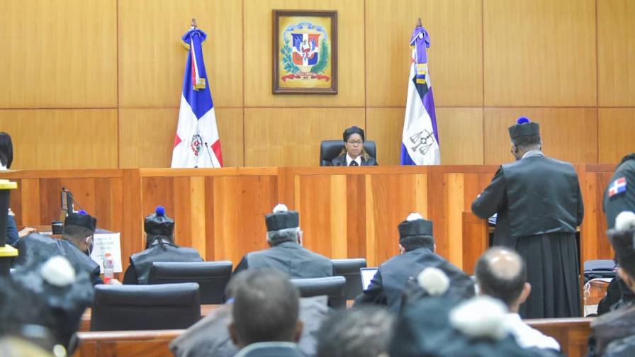 Motivaciones de la jueza Yanibet Rivas para variar la prisión preventiva a Adán Cáceres Motivaciones de la jueza Yanibet Rivas para variar la prisión preventiva a Adán Cáceres