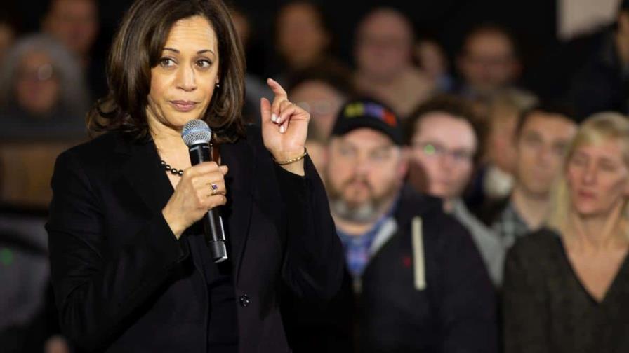 La casa de Kamala Harris vuelve a ser escenario de la llegada de migrantes La casa de Kamala Harris vuelve a ser escenario de la llegada de migrantes