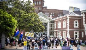 Nueva Zelanda: Tribunal falla contra padres antivacunas