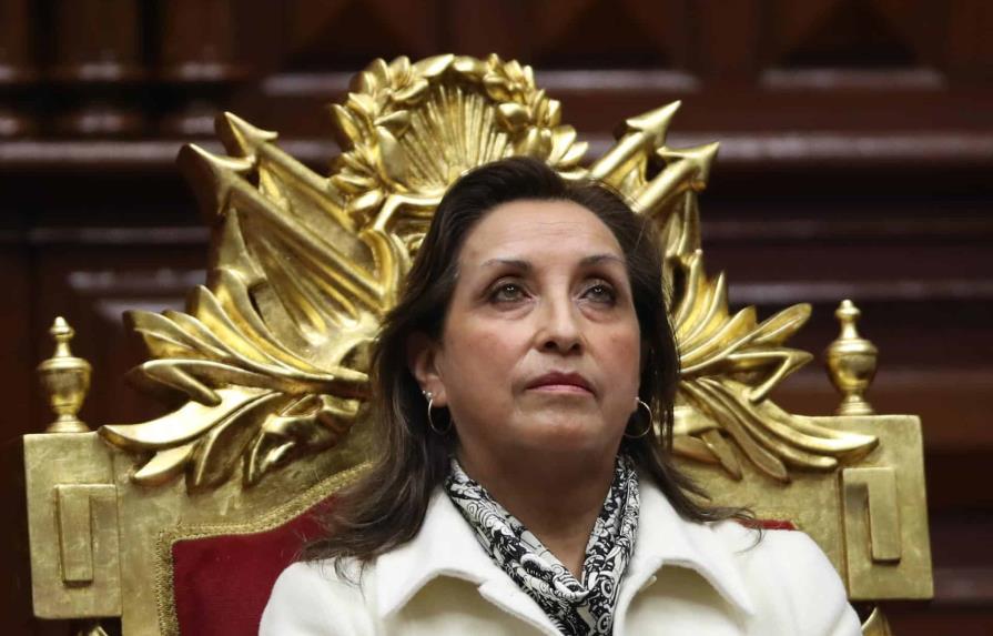 Estados Unidos espera trabajar de cerca la presidenta de Perú Dina Boluarte