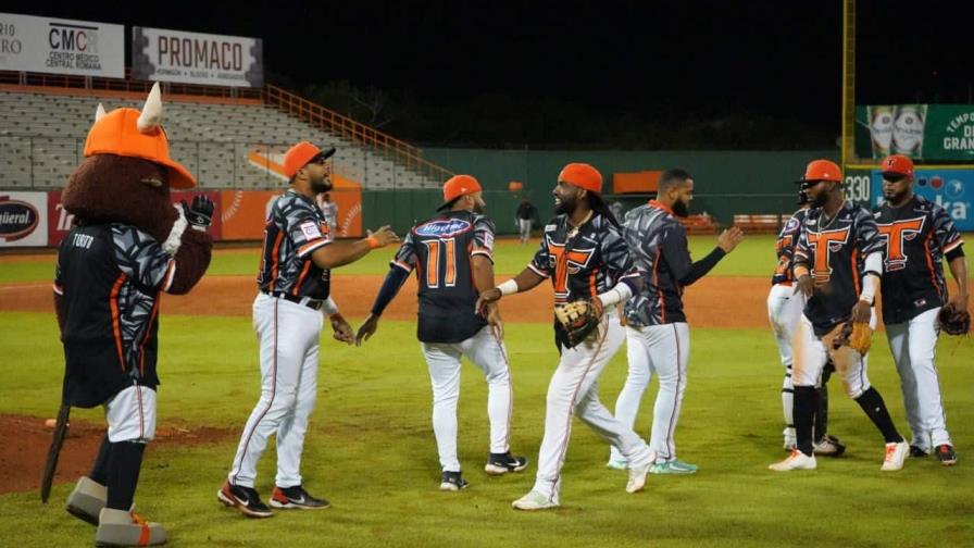 Hoy se decide la serie particular entre Licey y Águilas