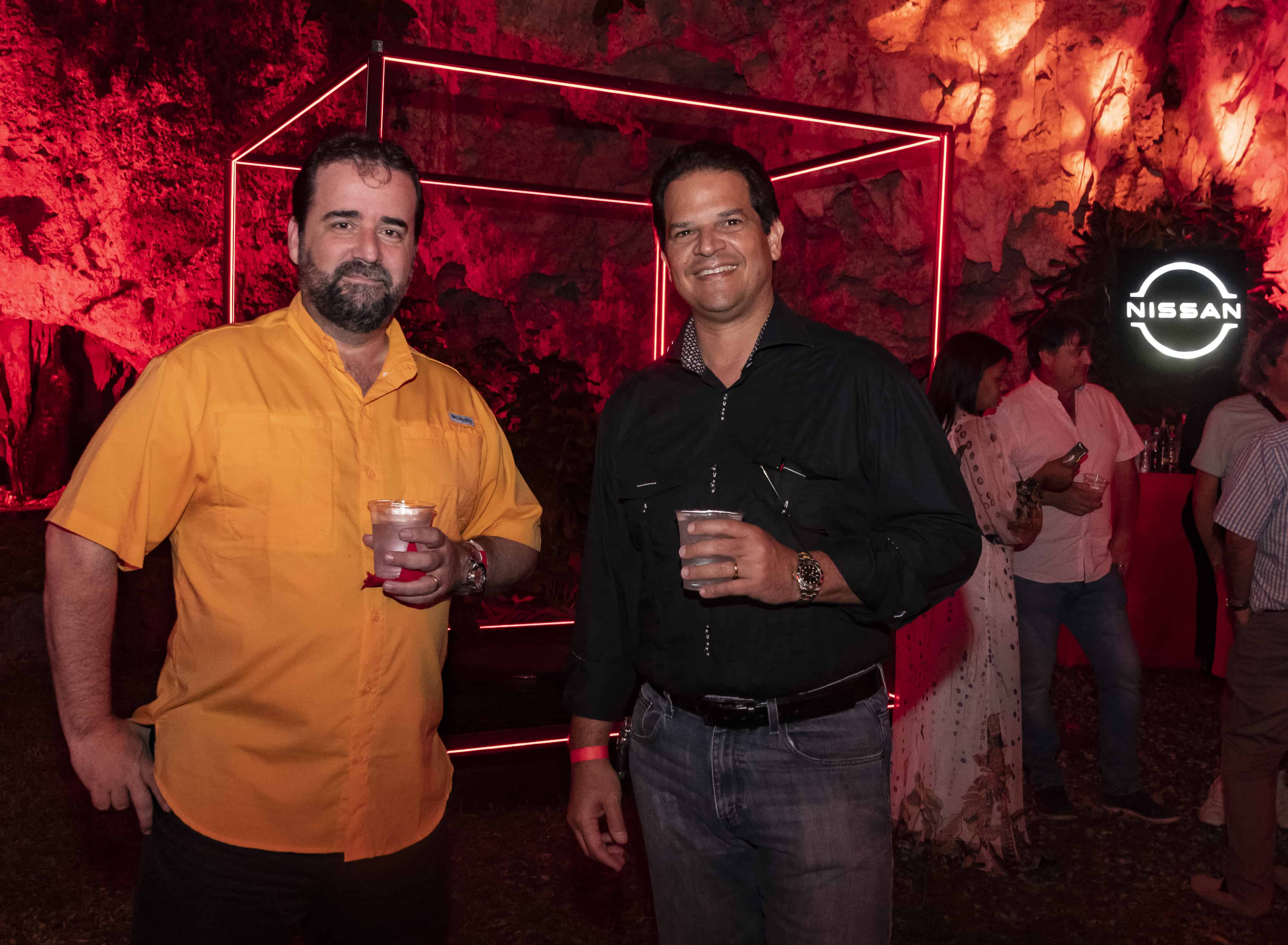 <font style=vertical-align: inherit;><font style=vertical-align: inherit;><font style=vertical-align: inherit;><font style=vertical-align: inherit;>Daniel Pérez y Jorge Torres.</font></font></font></font>