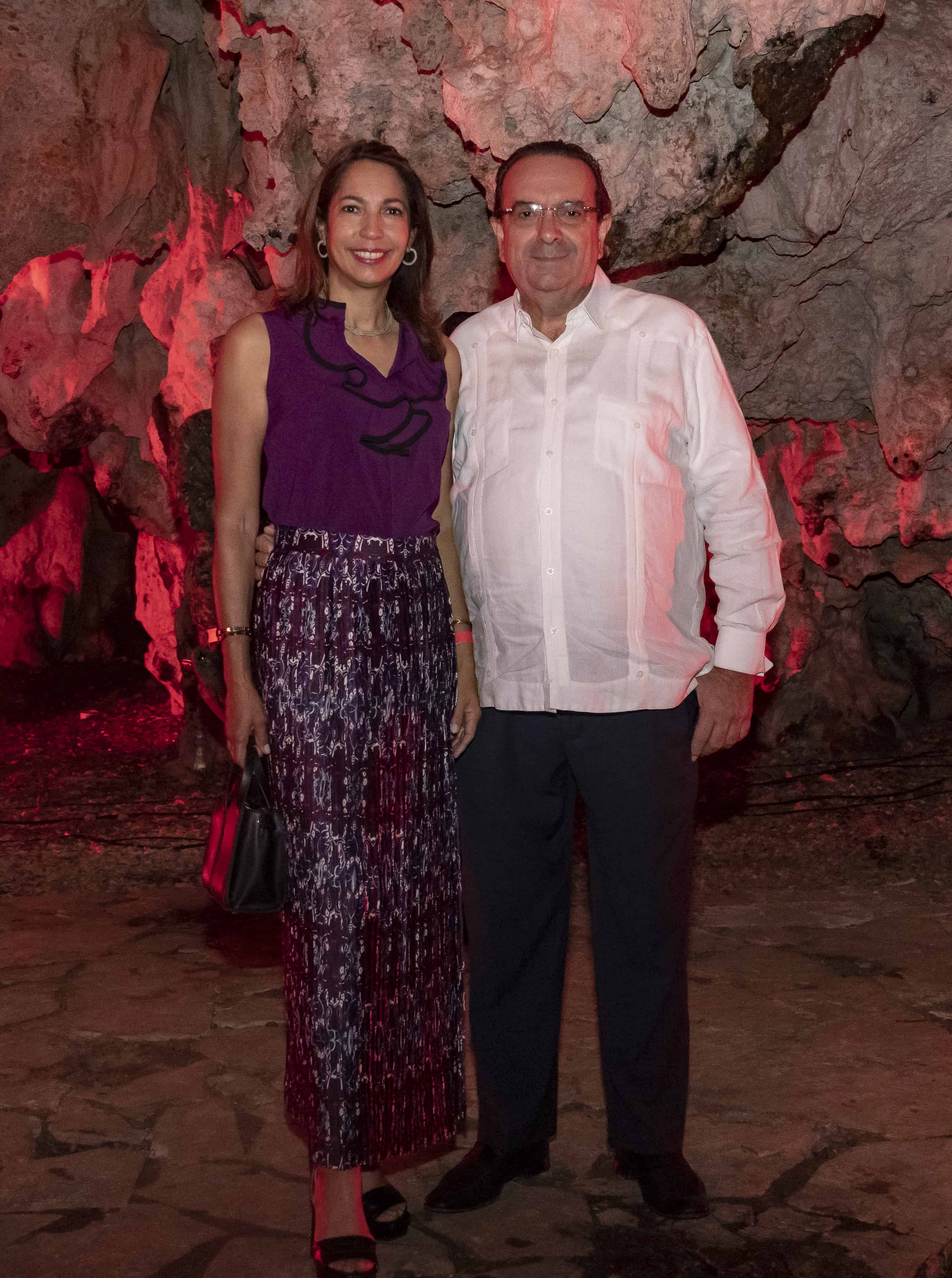 Josefina Pichardo y ángel García.