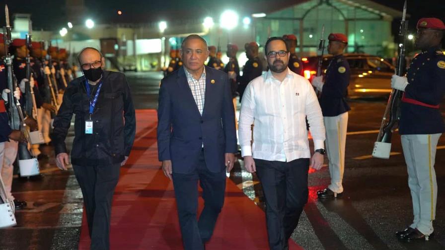 Primer ministro de Belice llega a República Dominicana para participar en reunión del SICA Primer ministro de Belice llega a República Dominicana para participar en reunión del SICA
