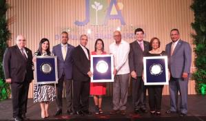 Fundaci&oacute;n Rica reconoce a tres organizaciones por labor de sostenibilidad