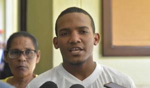 Padre del niño fallecido dice la madre se desquitaba con el infante