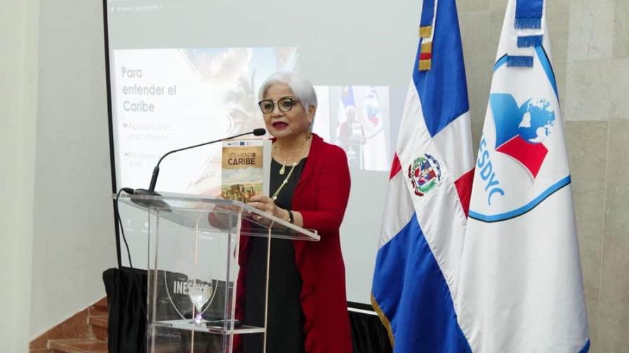 MuKien Sang imparte conferencia en el Inesdyc sobre el Caribe