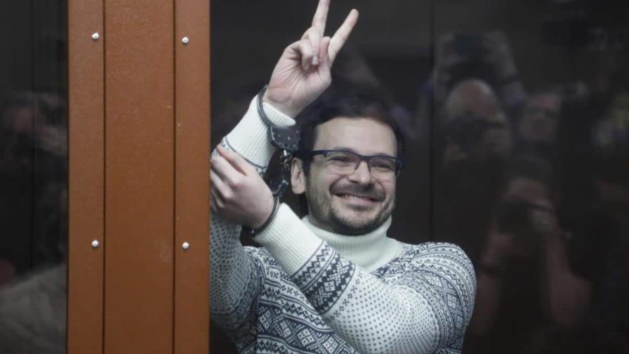 Declaran culpable a opositor ruso por denunciar crímenes de guerra en Ucrania