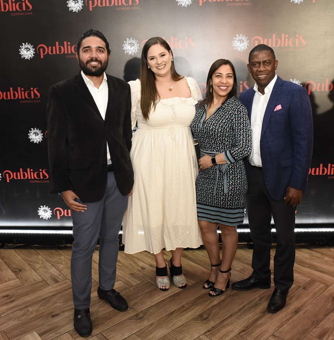 Alan Chireno, Michelle Quintana, Evelyn Rodríguez y Alexis de los Santos.